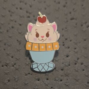 Disney Pin Duchess Munchling